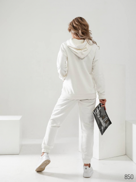 No Brand 850-1 white (зима) костюм спорт женские